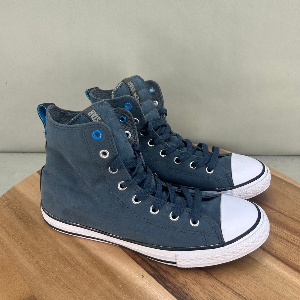 Converse Chuck Taylor All Star High Top Junior Size 5 Blue Sneakers 651792C